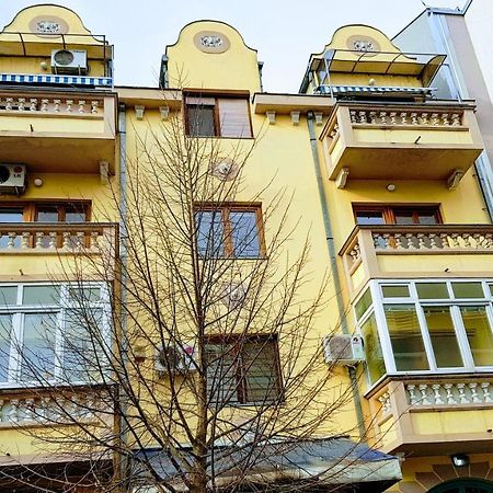 Apartment Krsta Novi Sad Esterno foto