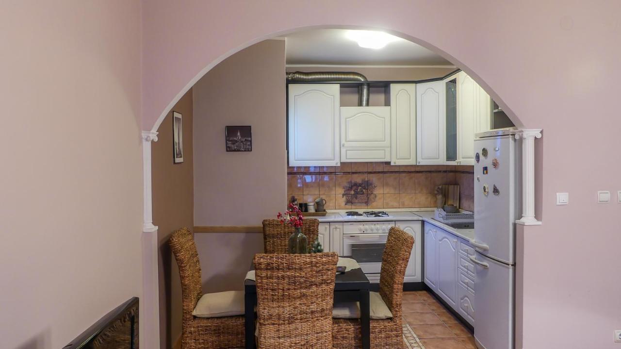 Apartment Krsta Novi Sad Esterno foto